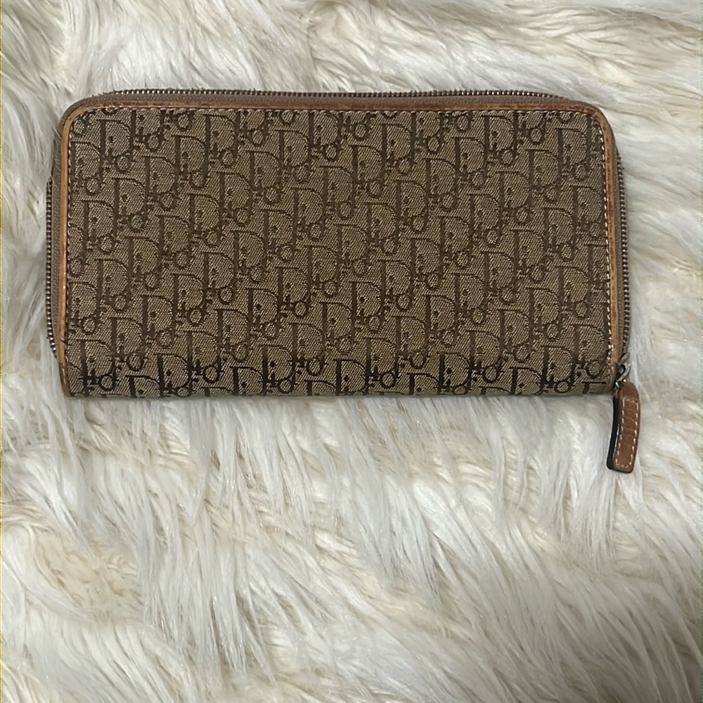 DIOR VINTAGE WALLET